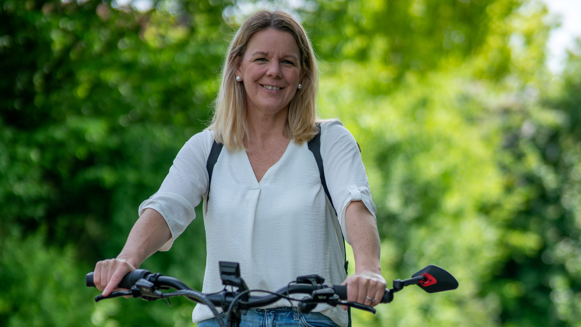 Katrin Dröge-Berzedjou