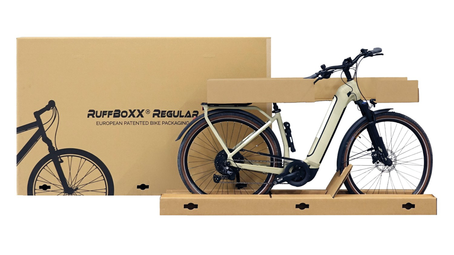 "Ruffbox Regular" shipping box by Horna