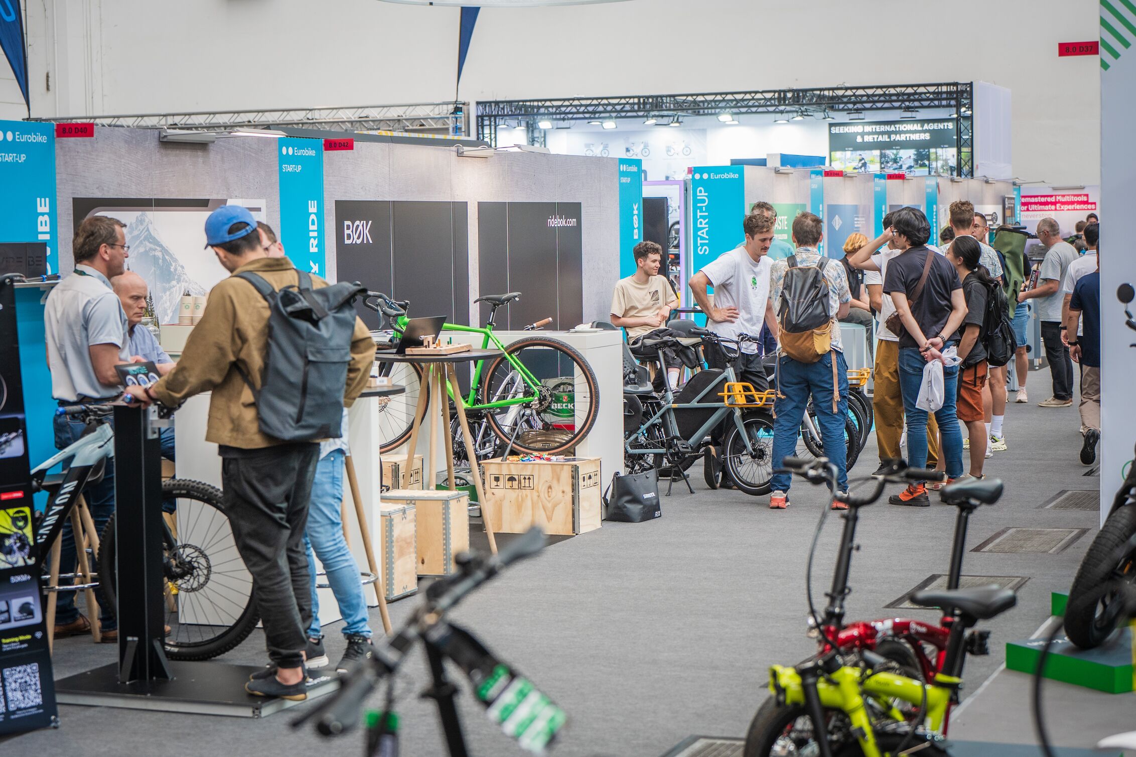 Halle 8: Start-UP AREA