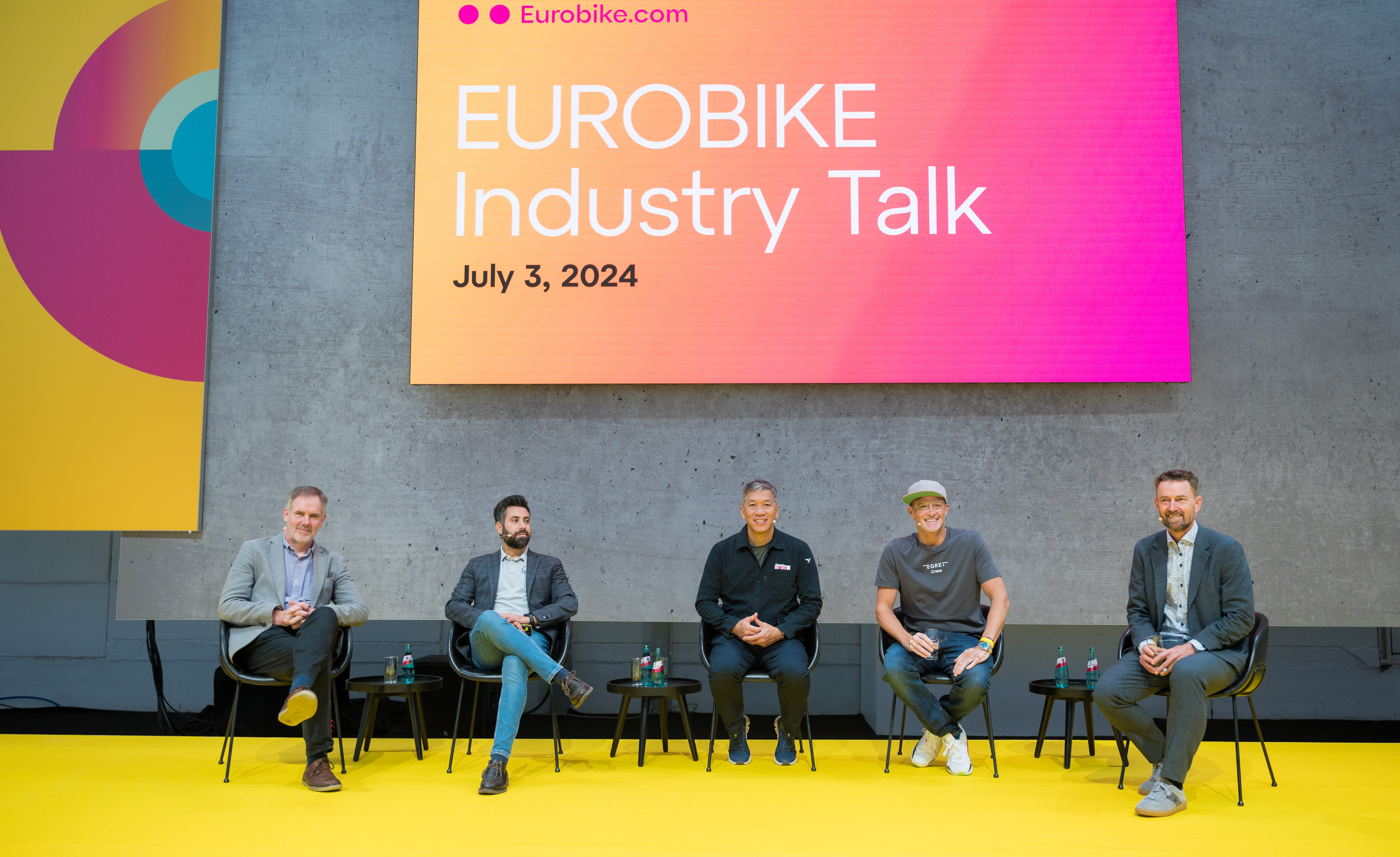 Halle 8: Yellow Stage - Wirtschaftspressekonferenz 2024, Kevin Mayne CEO Cycling Industries Europe, Manuel Marsilio General Manager Confederation of the Europen Bicycle industry ( CONEBI), Joshua Hon , Fonuder Tern Bicycles, Florian Walberg , Founder Egret, Stefan Reisinger CEO fairnamic GmbH