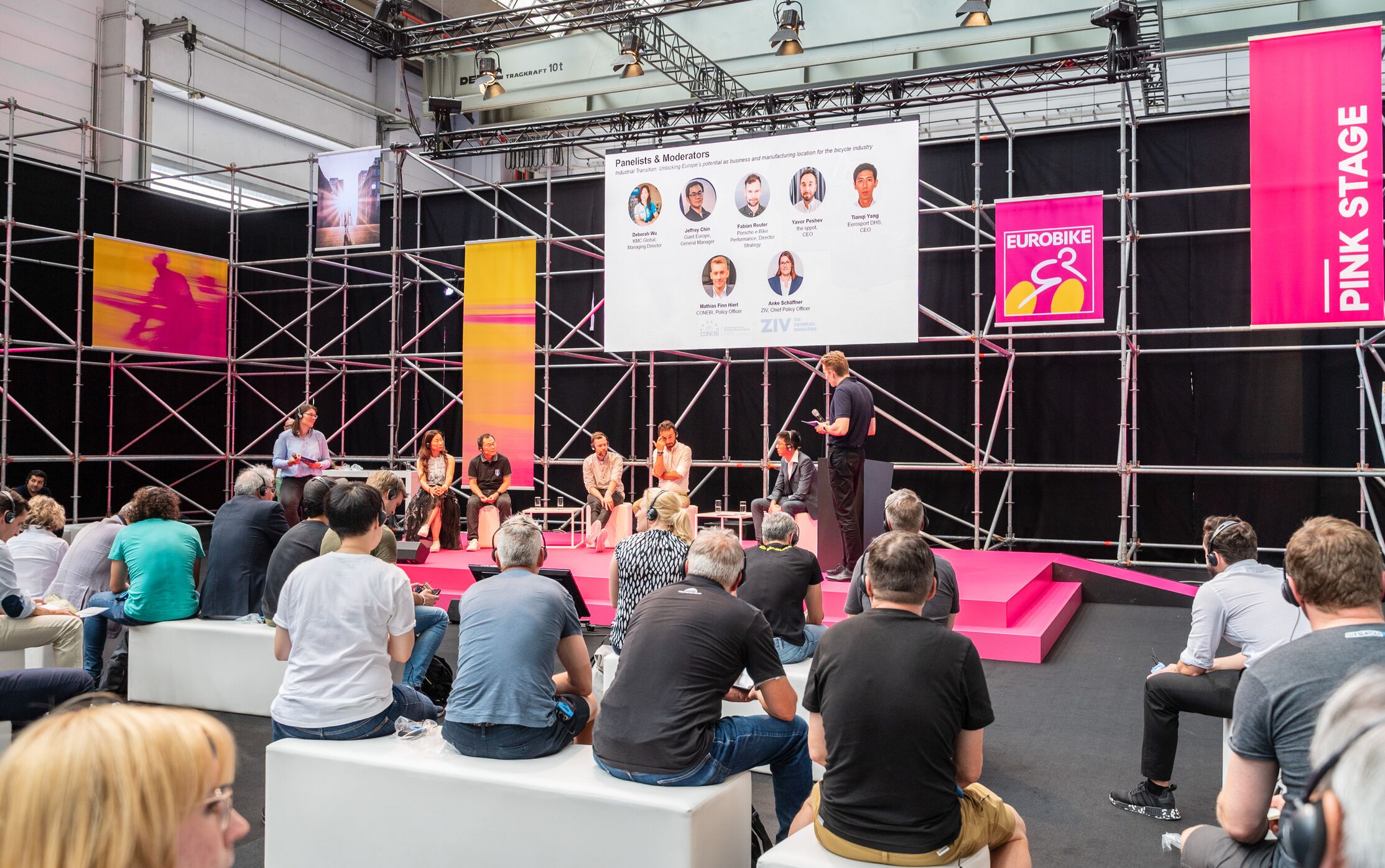 Halle 8: Academy Stage, Future Mobilty Forum