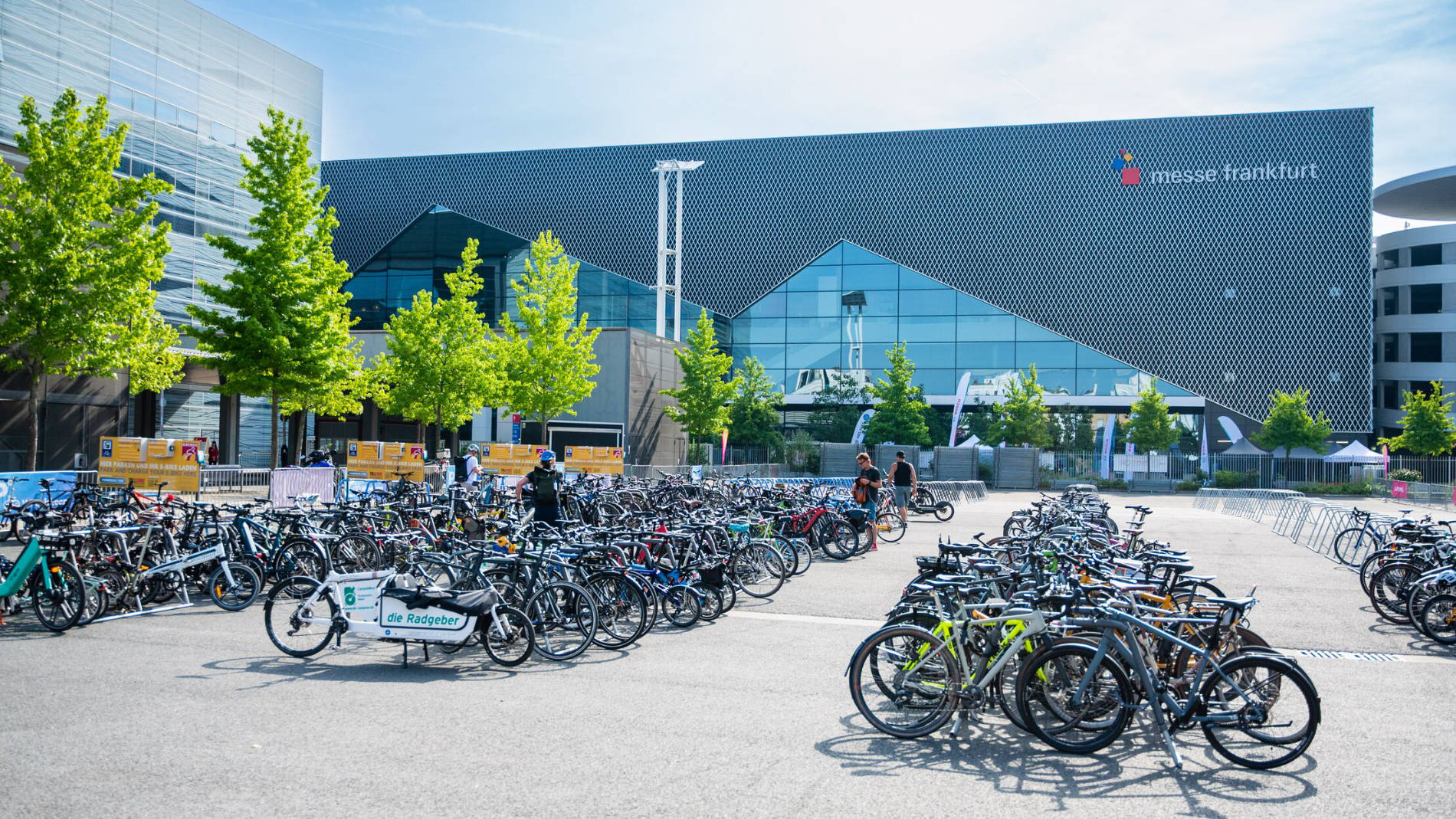 Bicycle parking on the Frankfurt exhibition grounds